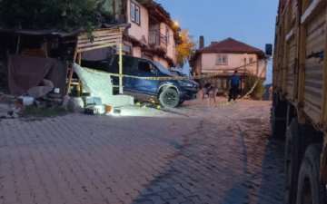77 Yaşındaki